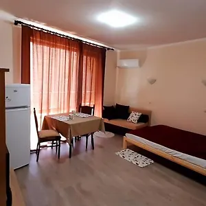 Apartment на море в сарафово, Burgas